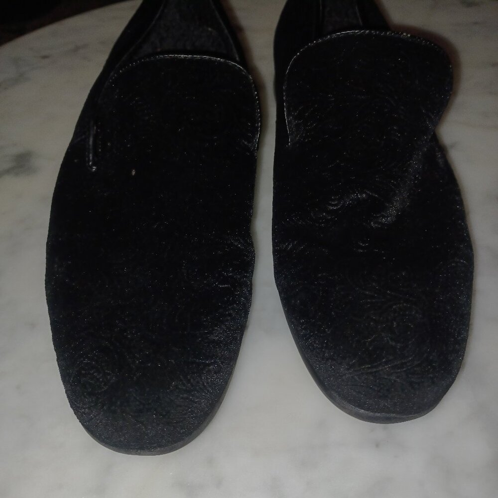 Robert David Black Calypso Slip-On Embossed Damask Loafers